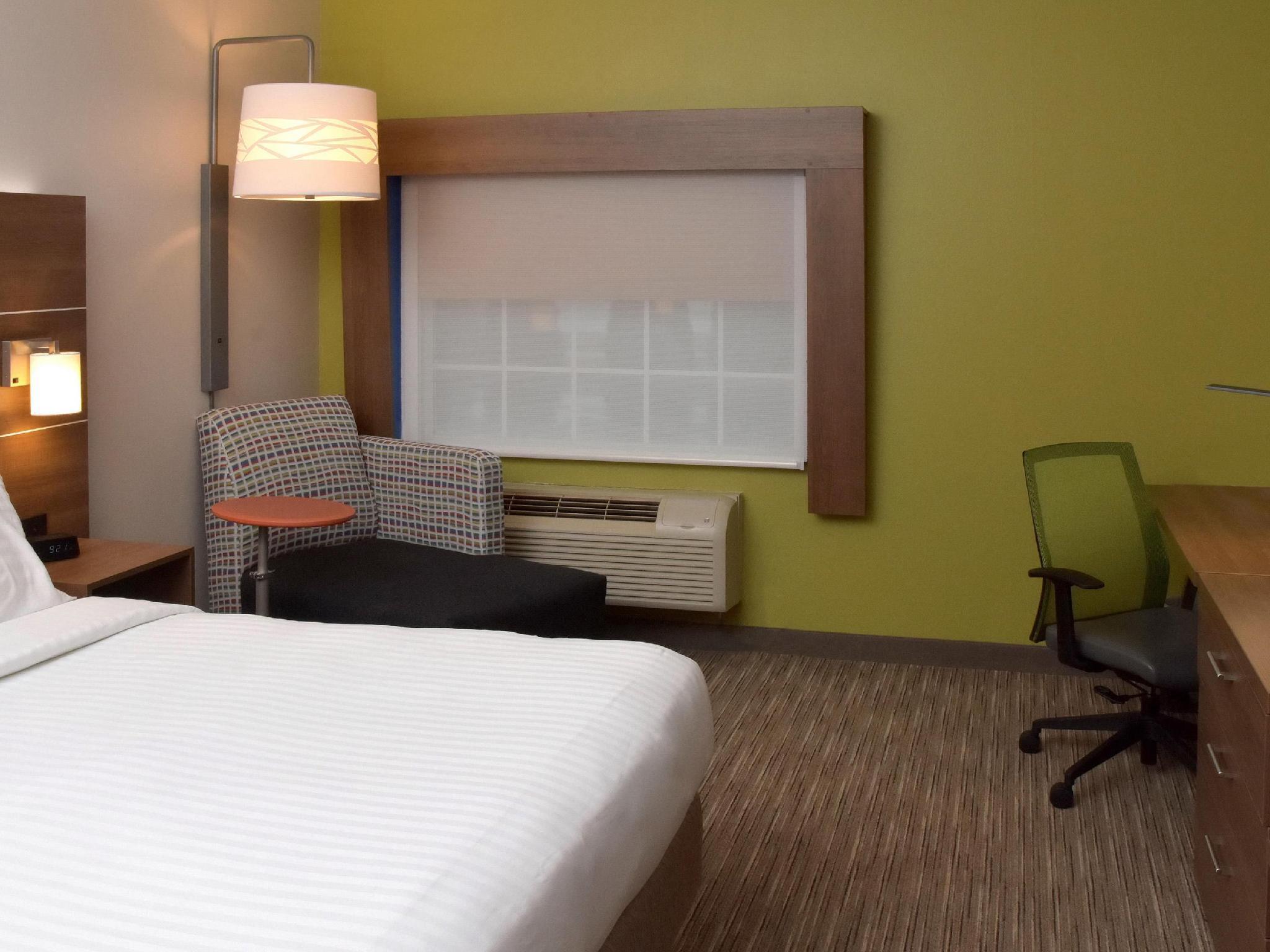 Holiday Inn Express Mount Pleasant- Scottdale By Ihg Εξωτερικό φωτογραφία