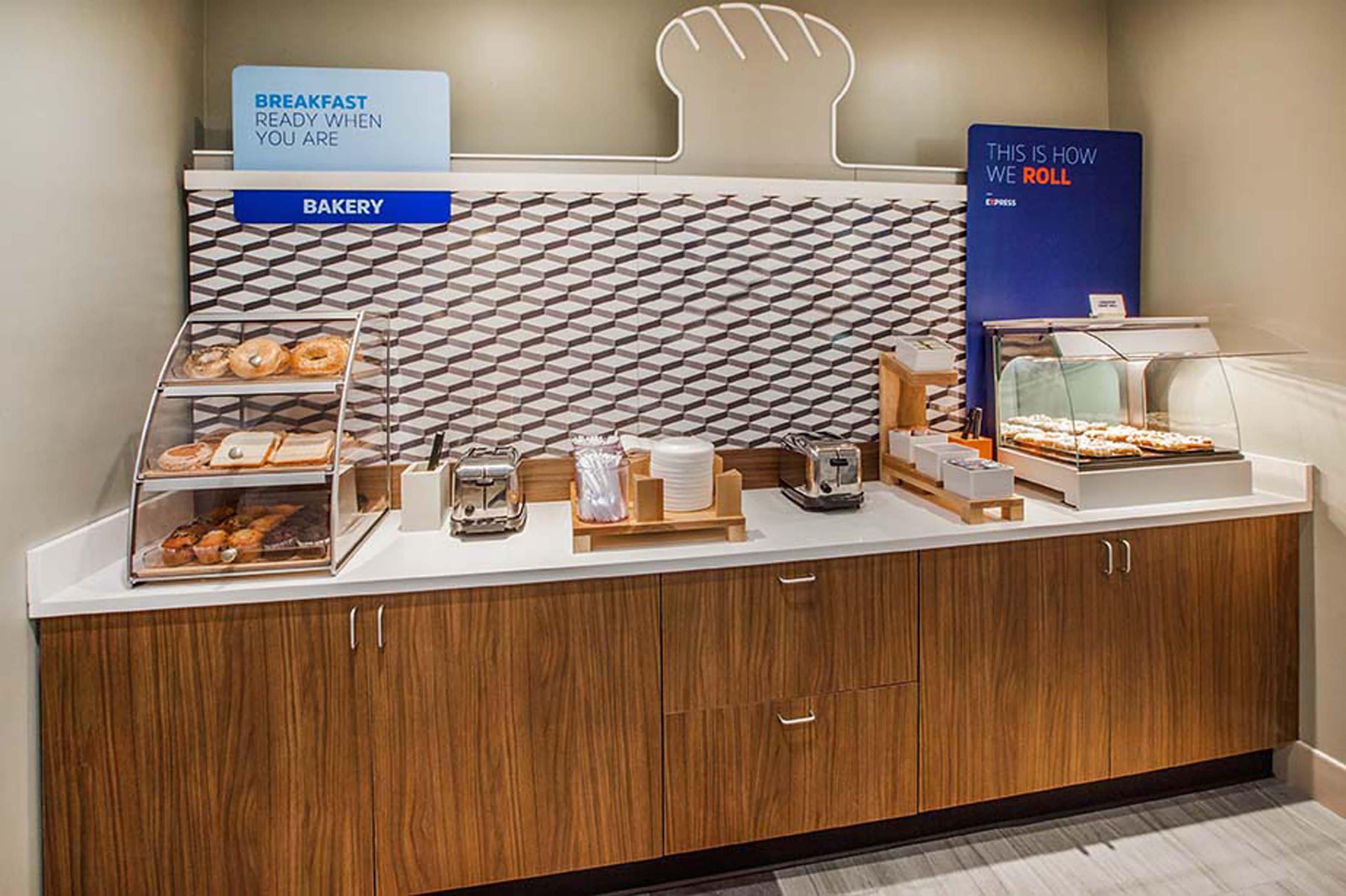 Holiday Inn Express Mount Pleasant- Scottdale By Ihg Εξωτερικό φωτογραφία