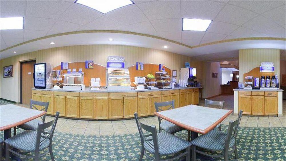 Holiday Inn Express Mount Pleasant- Scottdale By Ihg Εξωτερικό φωτογραφία