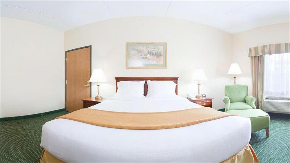 Holiday Inn Express Mount Pleasant- Scottdale By Ihg Εξωτερικό φωτογραφία